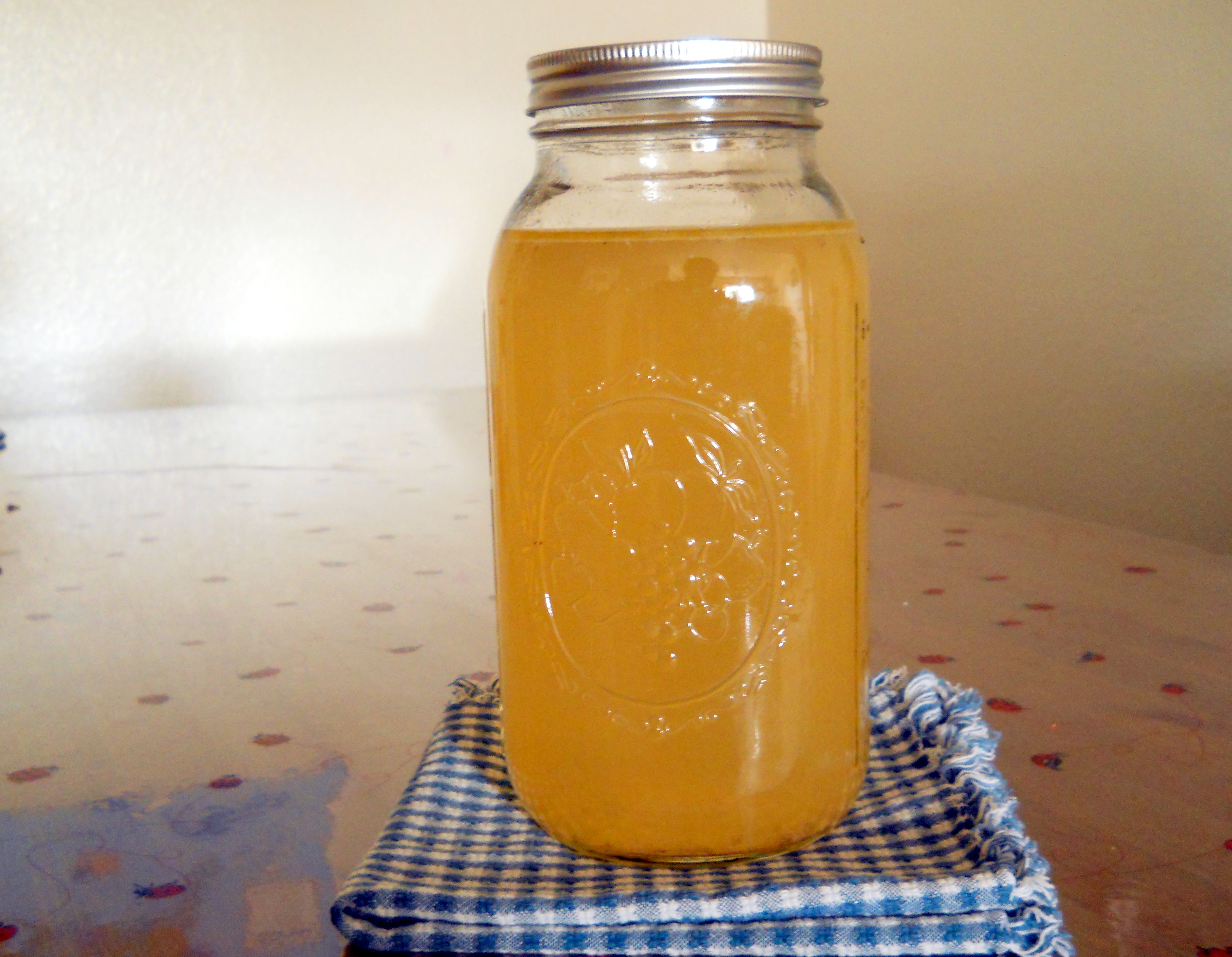 Making Nourishing Traditions Style Chicken Stock Health Home Happiness