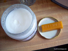 Salve Coconut Oil And Beeswax